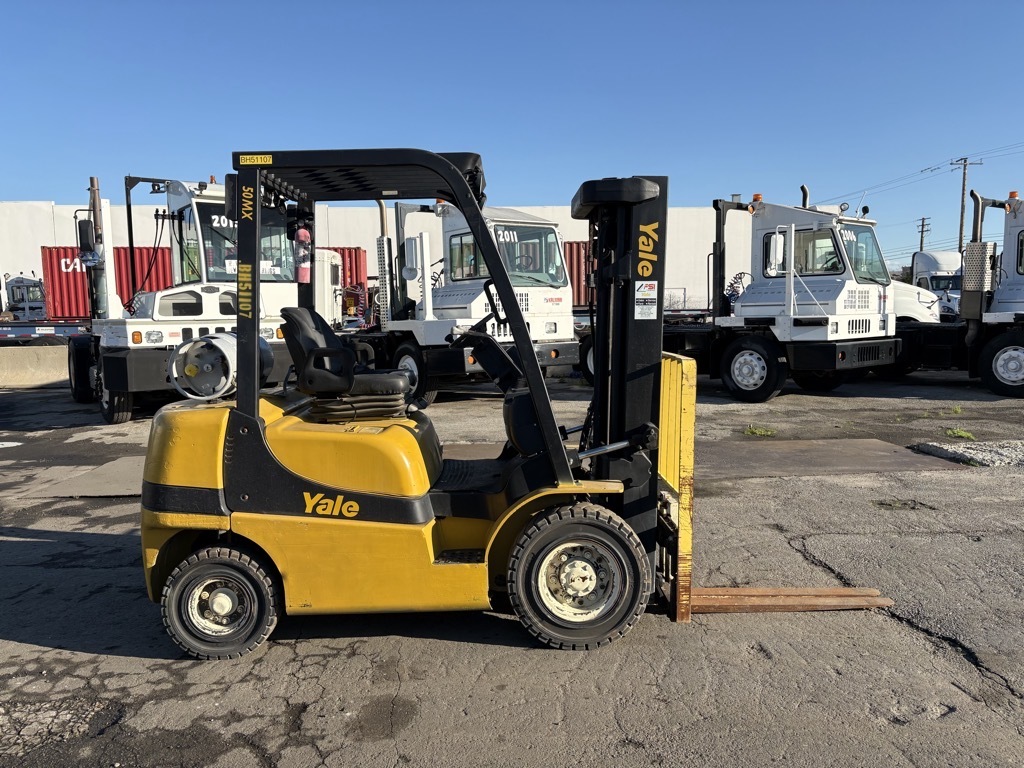 Yale 5000 lbs Forklift